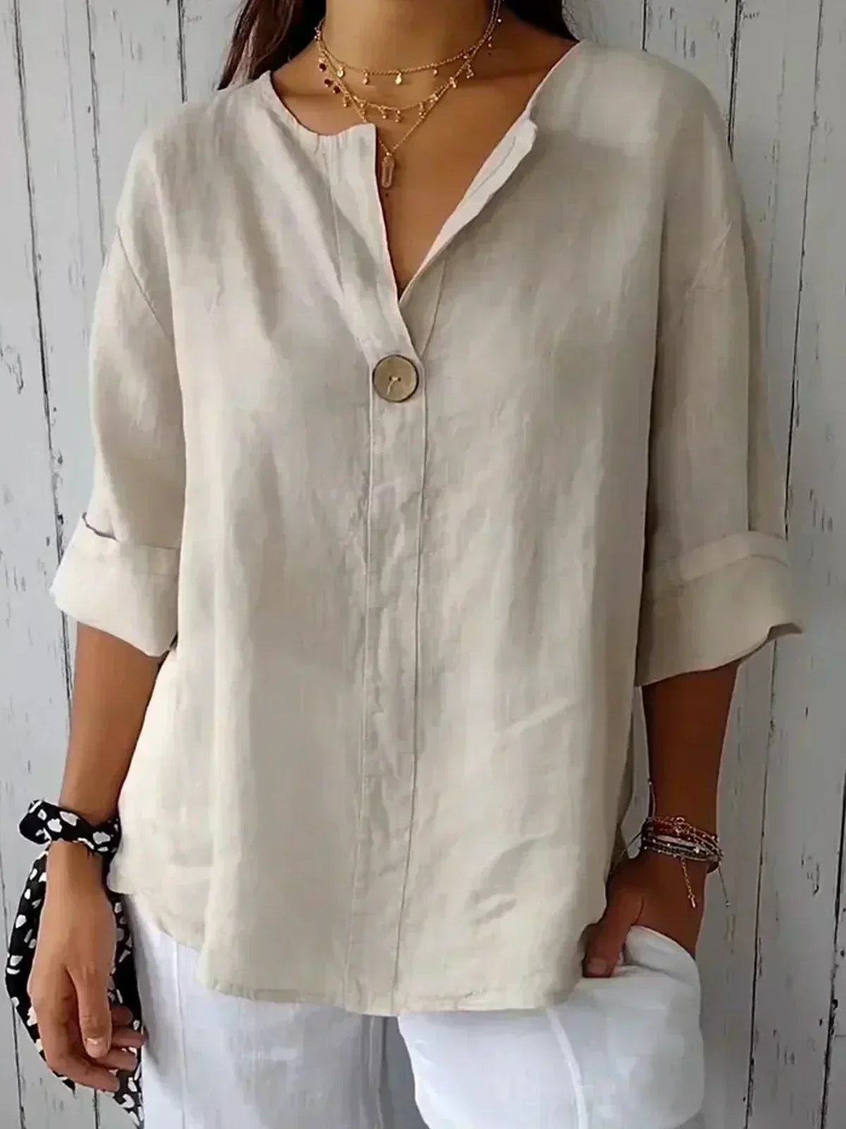 Sophia | Chic V-Neck Top
