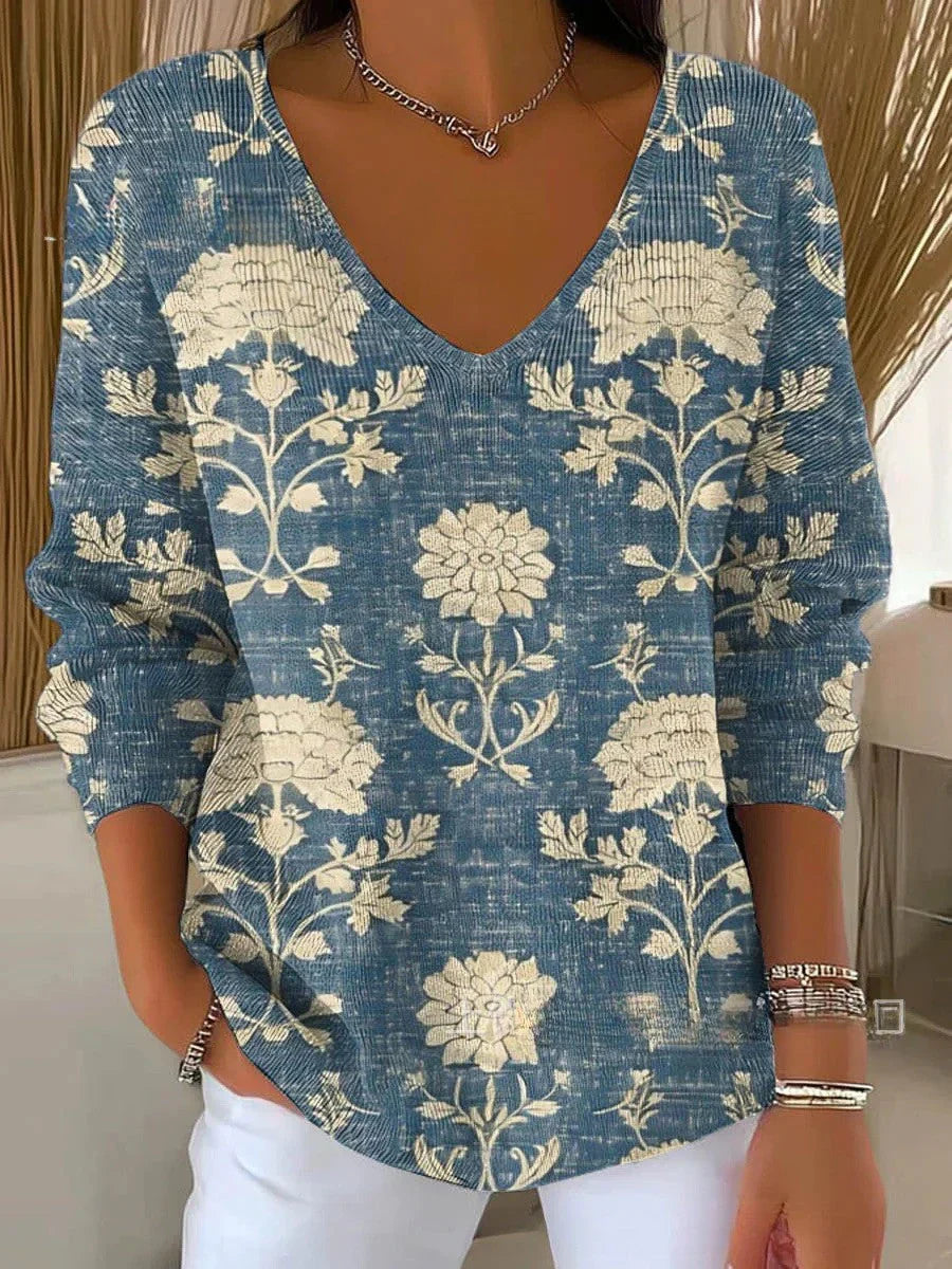 BENEDETTA | NAVY KNIT V-NECK SWEATER