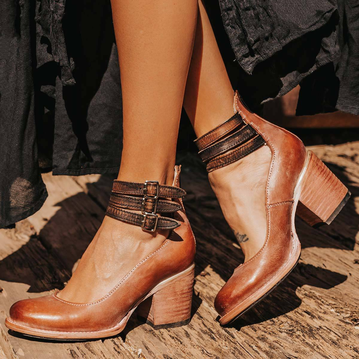 Ginevra | Heels with Straps and Wide Heel