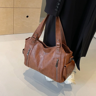 Scarlett Grace | Chic Shoulder Bag