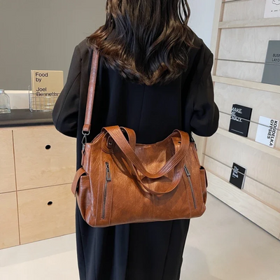 Scarlett Grace | Chic Shoulder Bag