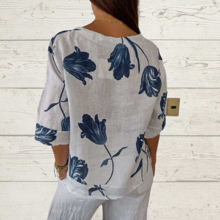 Abigail | Cozy V-Neck Tee