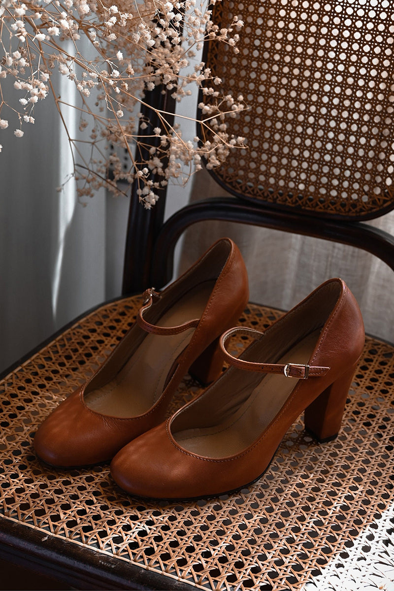 Bravina | Comfortable Strap Sandals