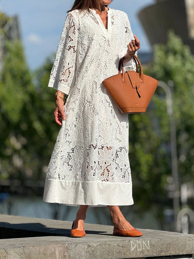 Isabella | Elegant Flowing Lace Dress