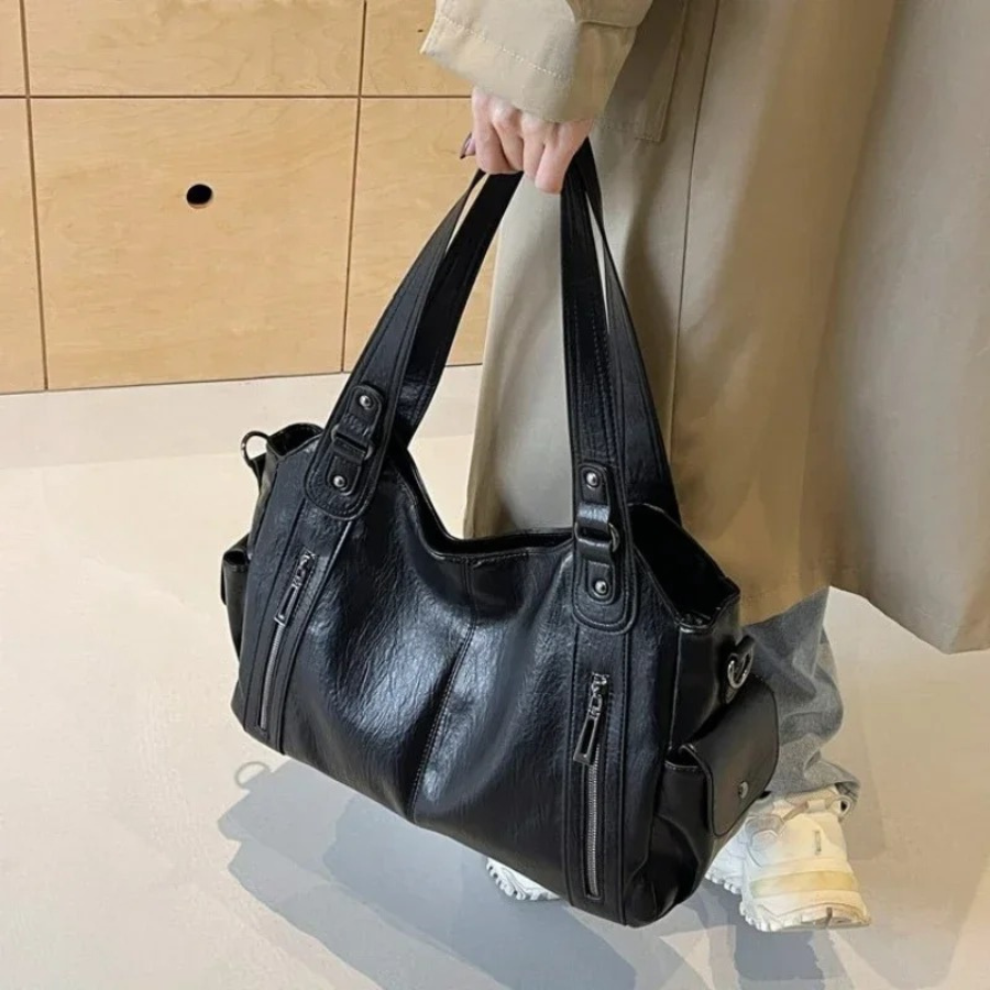 Scarlett Grace | Chic Shoulder Bag