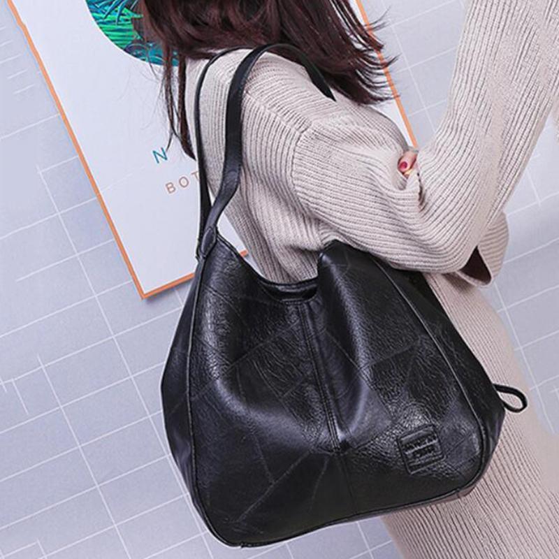 Penelope Charm | Retro Tote Bag
