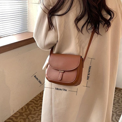 Sophia Vintage Charm | Chic Saddle Crossbody Bag