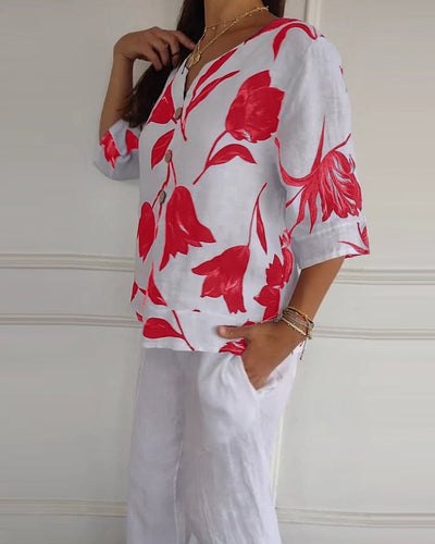 Abigail | Cozy V-Neck Tee