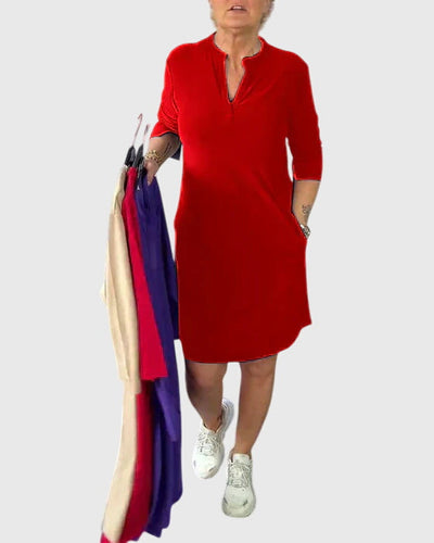 Katherine | Jednokolorowa Sukienka z Dekoltem w Serek