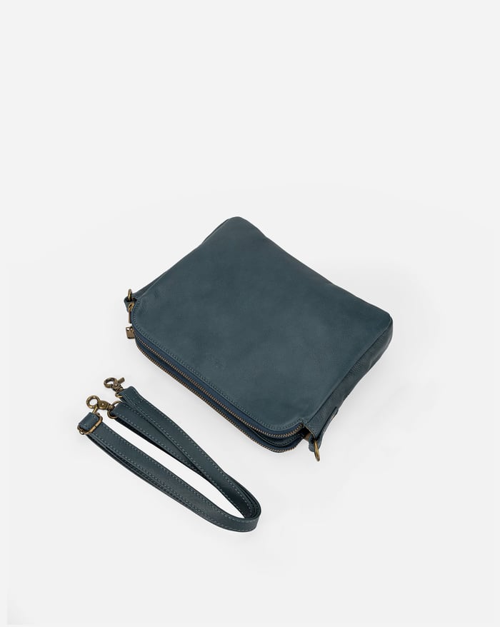 Aria Classic Shoulder Bag | Masterpiece Edition