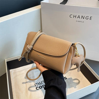 Avery Vintage Charm | Chic Handbag