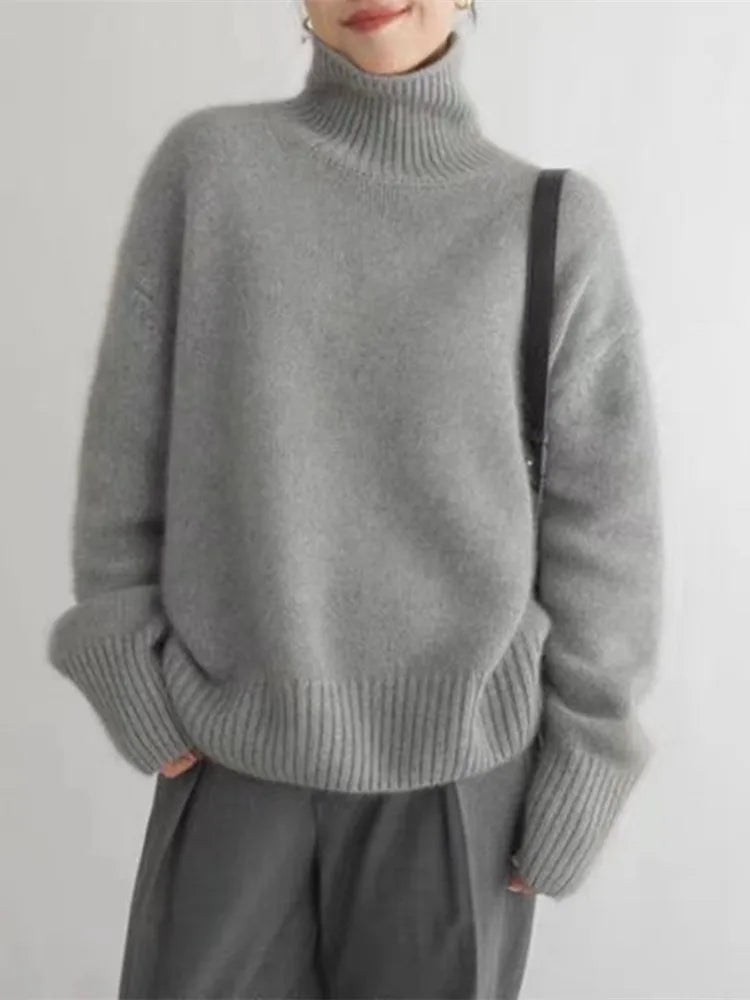 Amaya | Elegant Soft Turtleneck Sweater