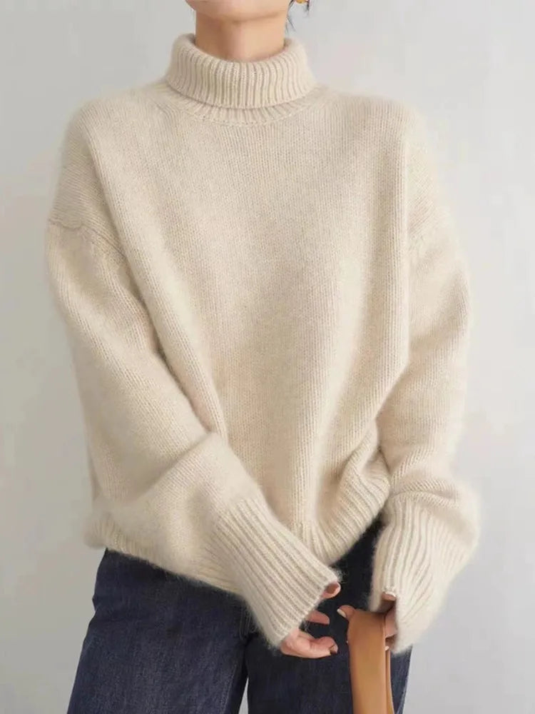 Amaya | Elegant Soft Turtleneck Sweater