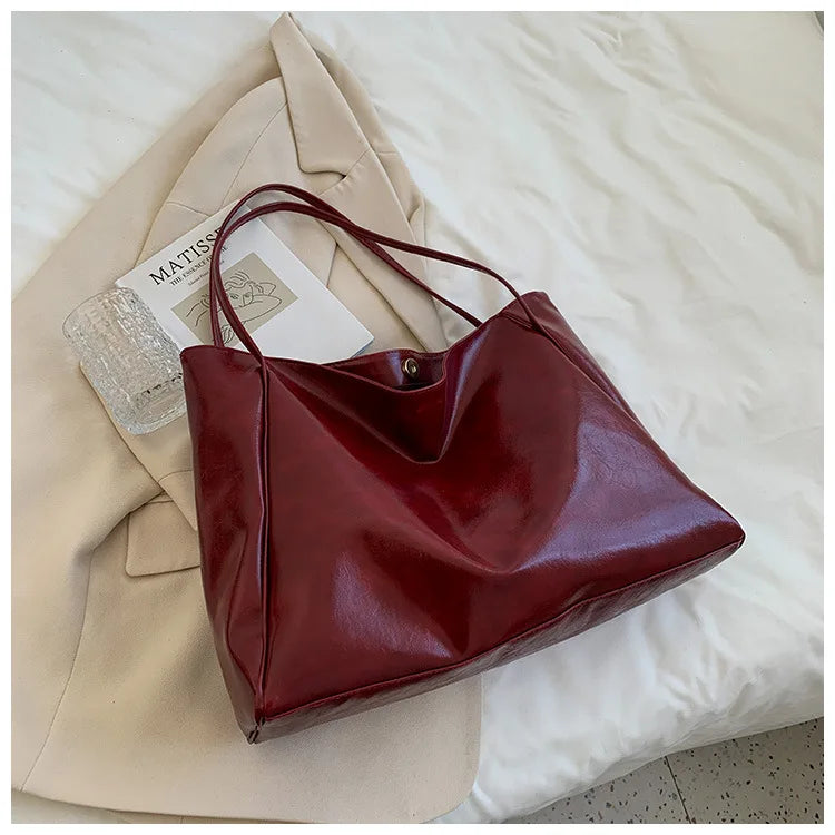 Sophia | Vintage Charm Shoulder Bag | Elegant Design