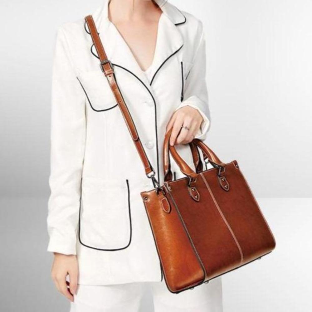 Emily Tote | Stylish and Versatile Bag