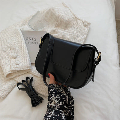 Avery Classic Saddle | Crossbody Bag