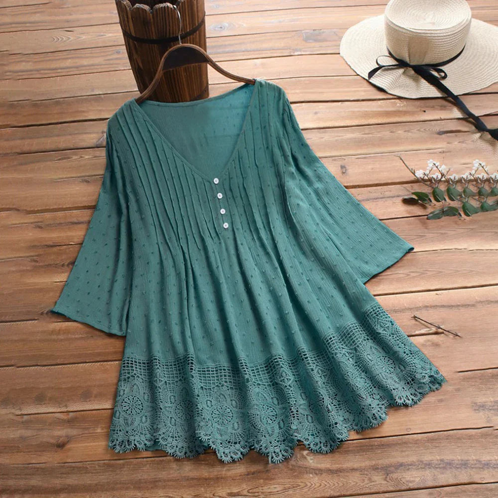 Emily | Retro Chic Lace Top