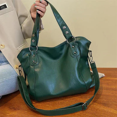 Riley Chic | Shoulder Bag