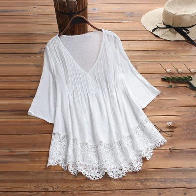 Emily | Retro Chic Lace Top