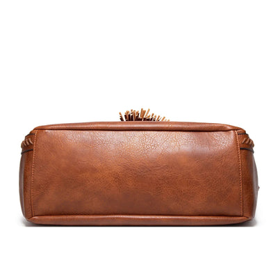 Avery Timeless Charm | Vintage Shoulder Bag