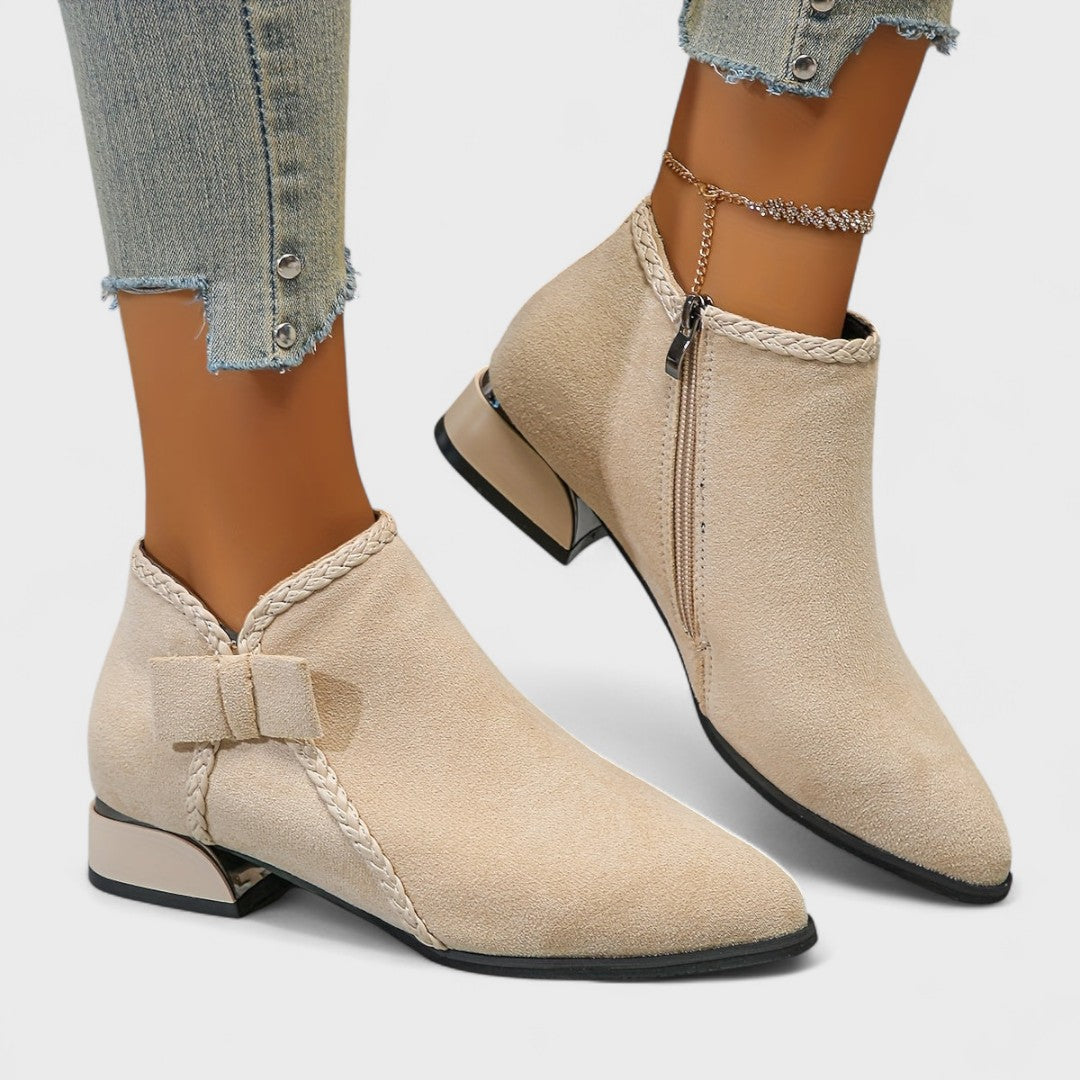 Viva | Knit Boots