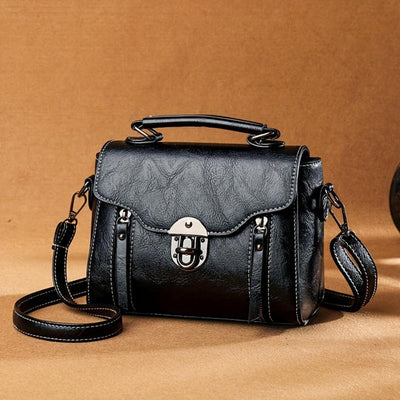 Zoe Vintage Charm | Timeless Flap Handbag