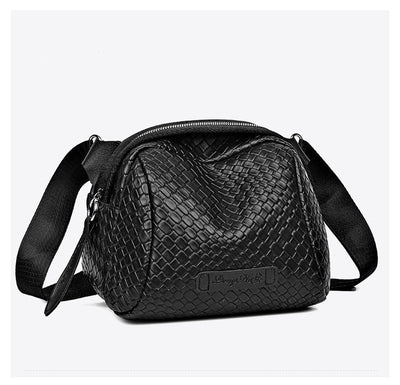 Madison Vintage Elegance | Roomy Classic Bag