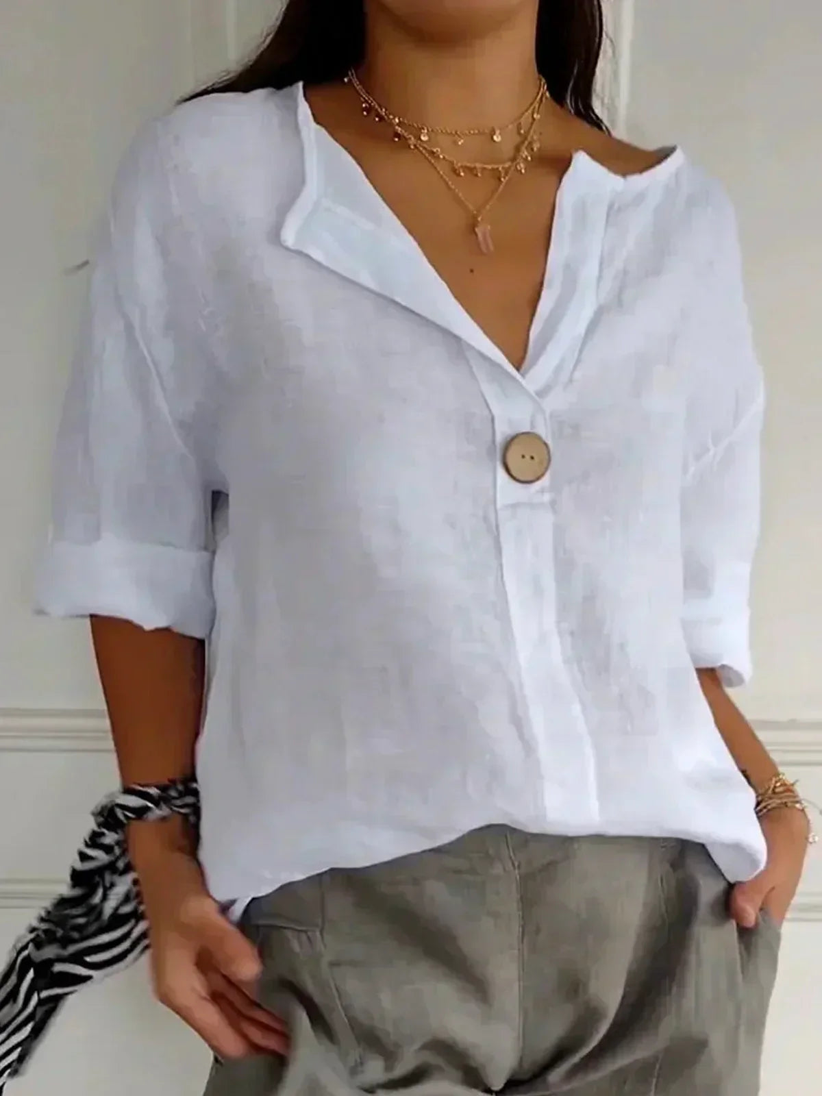 Sophia | Chic V-Neck Top