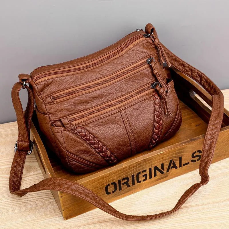 Zoe Classic Harmony | Chic Compact Bag
