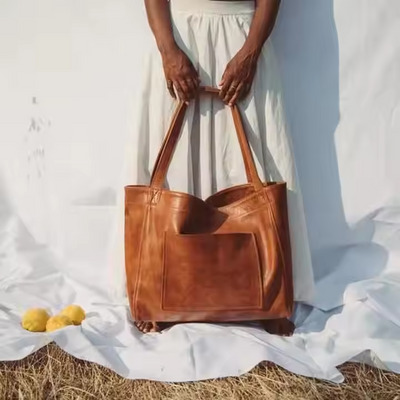 Isabella | Classic Leather Shoulder Bag
