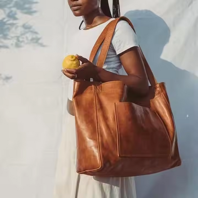Isabella | Classic Leather Shoulder Bag