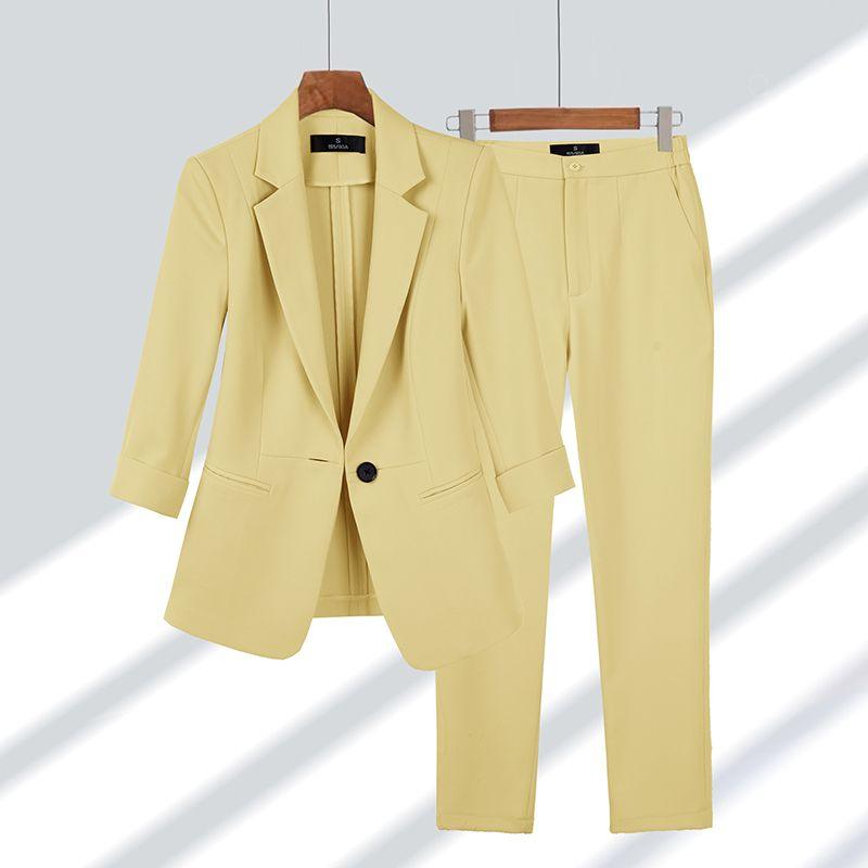 Emma | Chic Professional Attire
