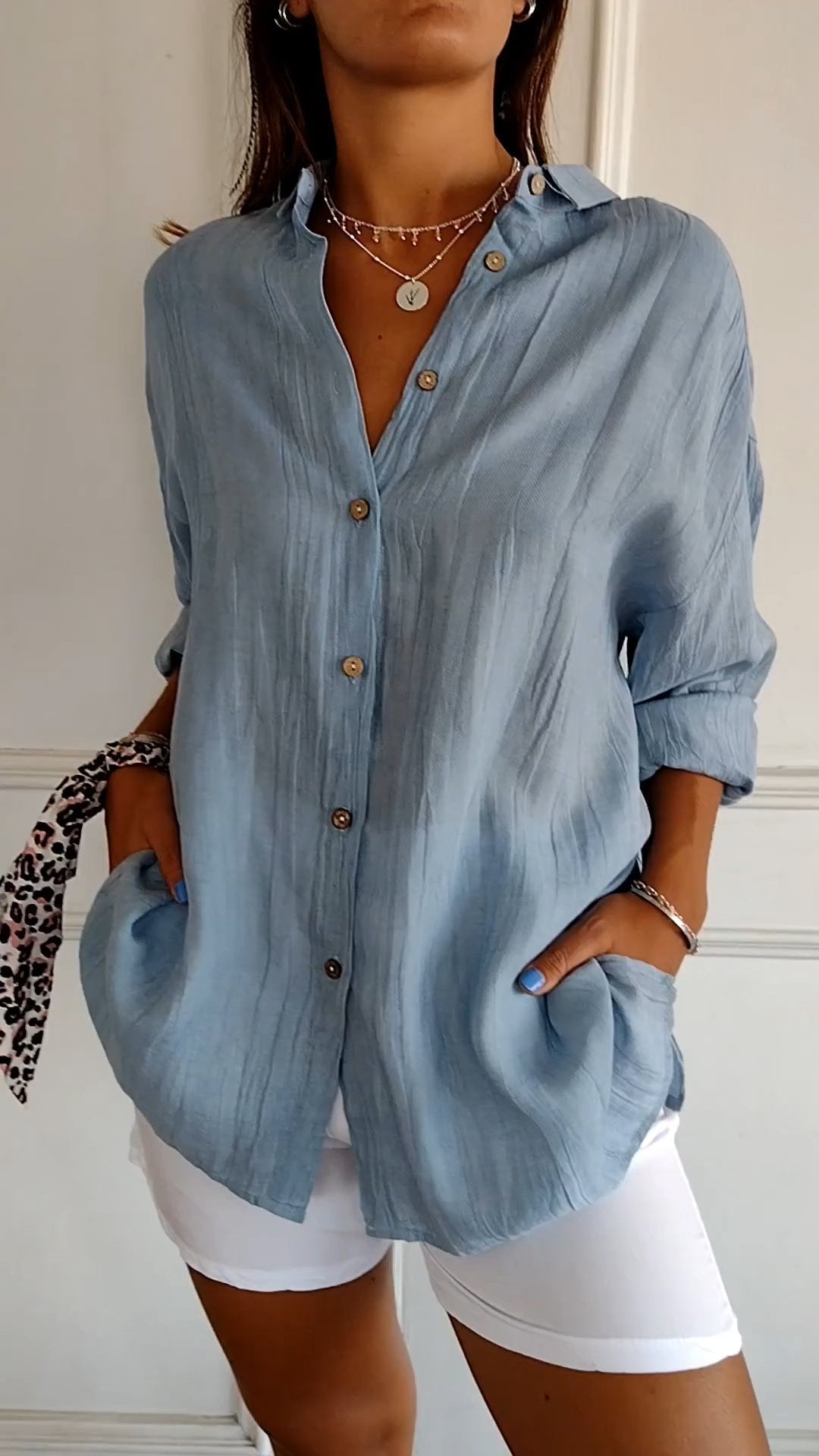 Clara | Chic Solid Color Blouse