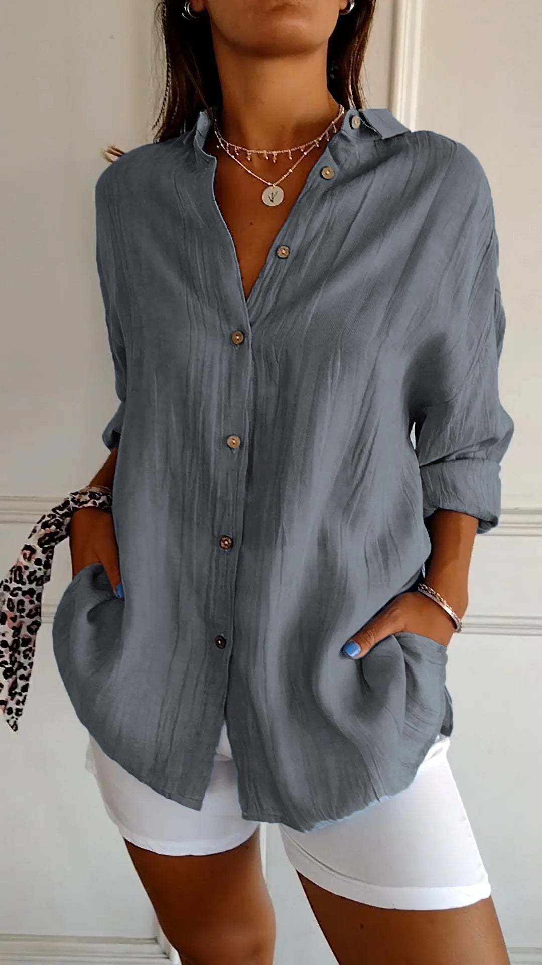 Clara | Chic Solid Color Blouse