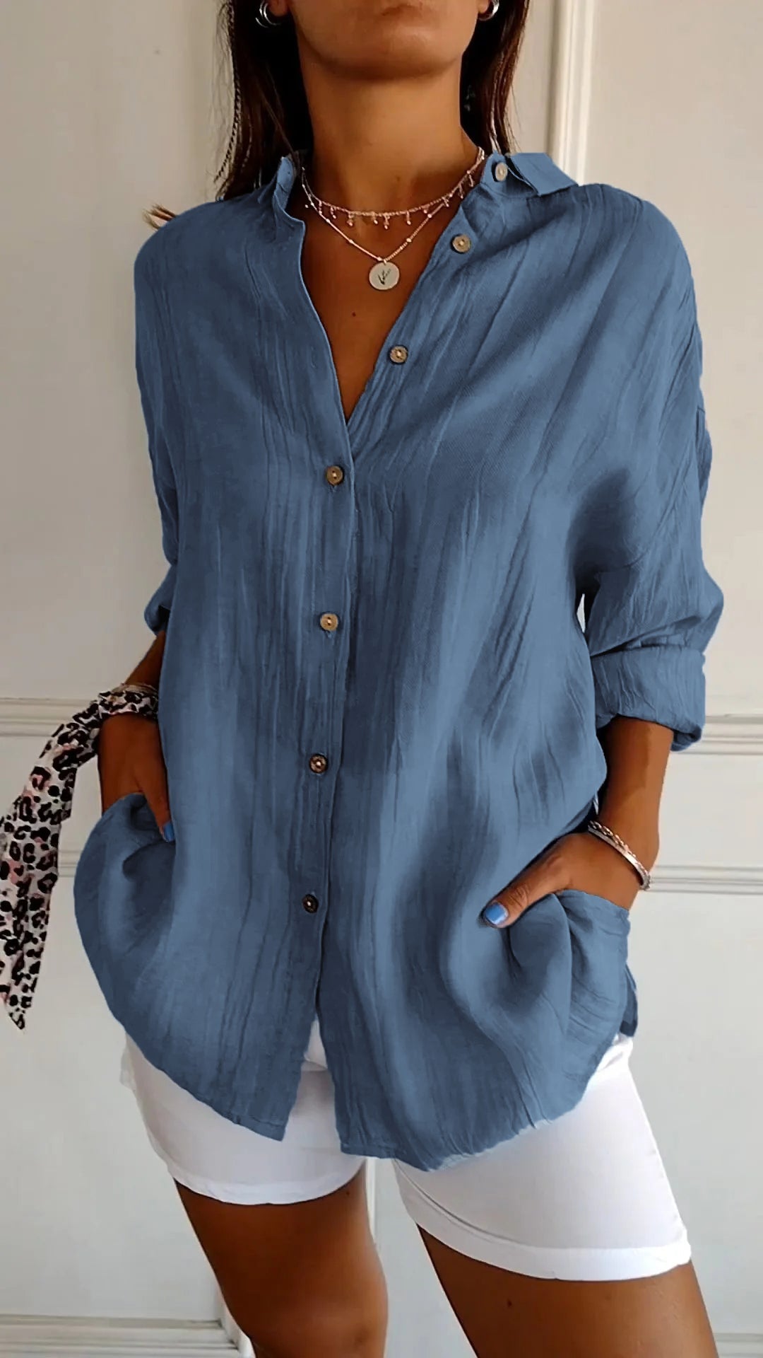 Clara | Chic Solid Color Blouse
