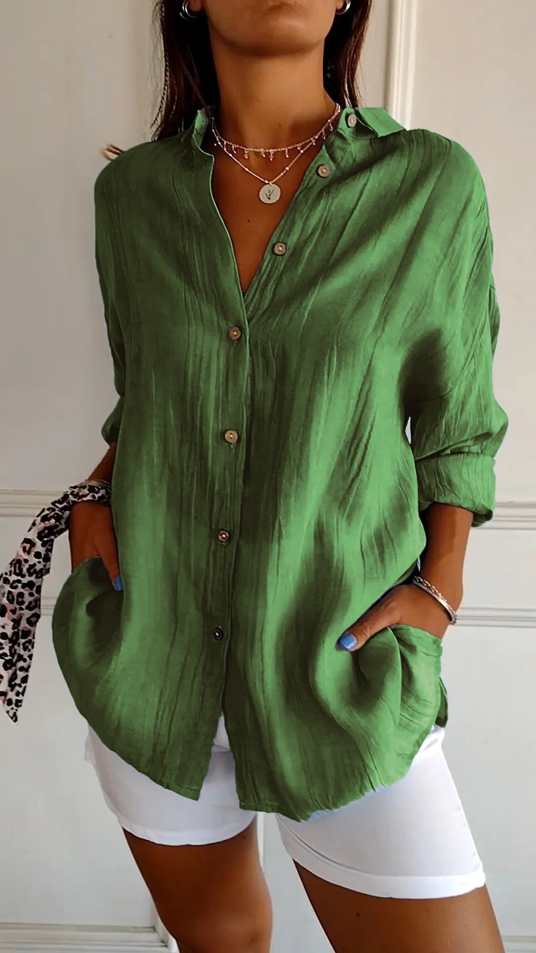 Clara | Chic Solid Color Blouse