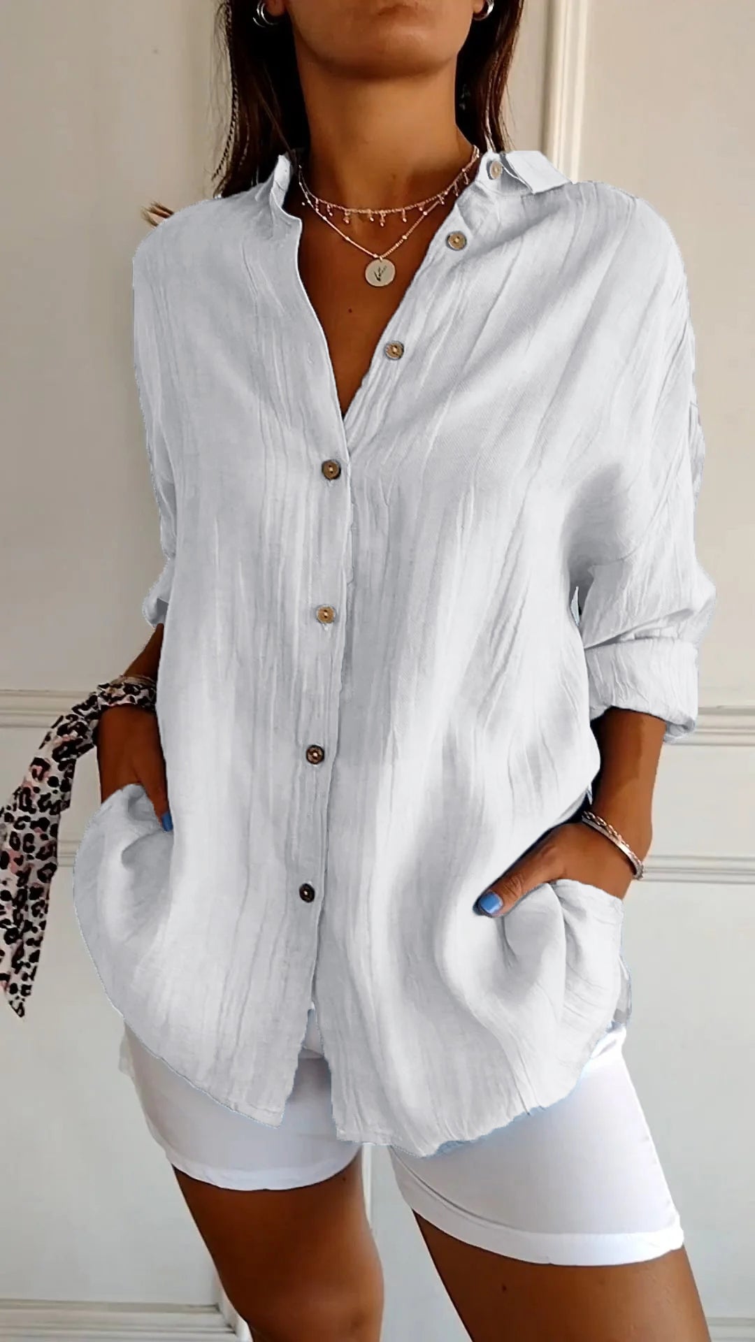 Clara | Chic Solid Color Blouse