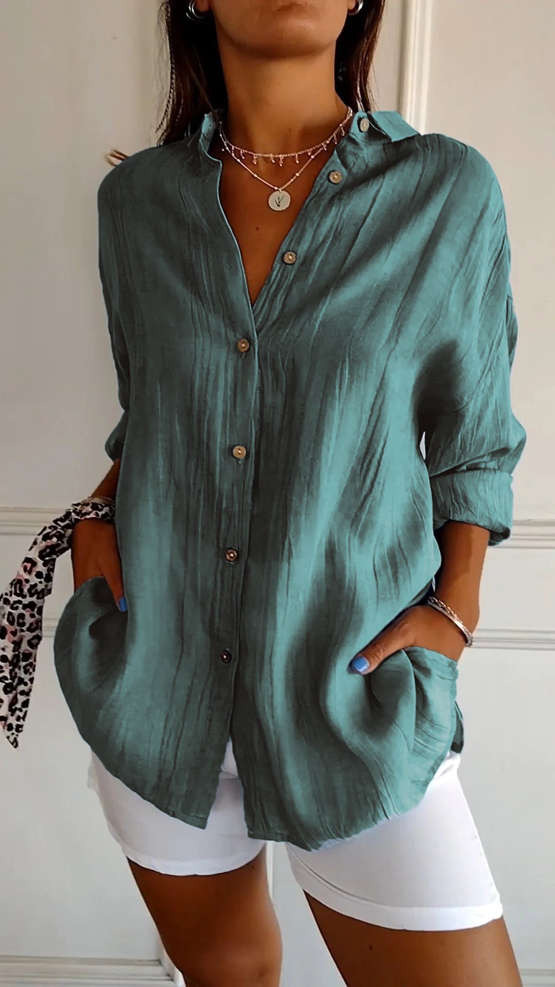 Clara | Chic Solid Color Blouse