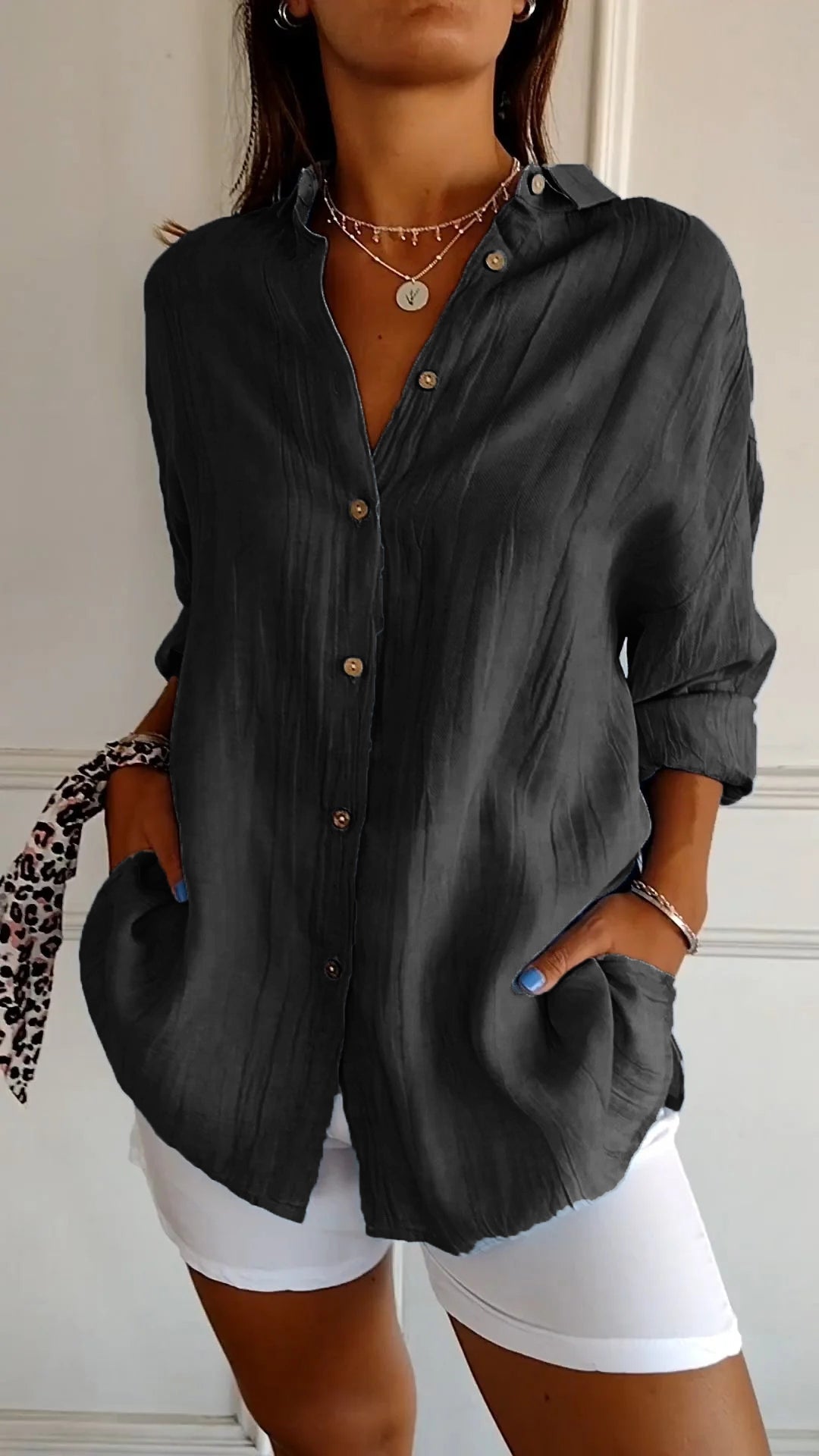 Clara | Chic Solid Color Blouse