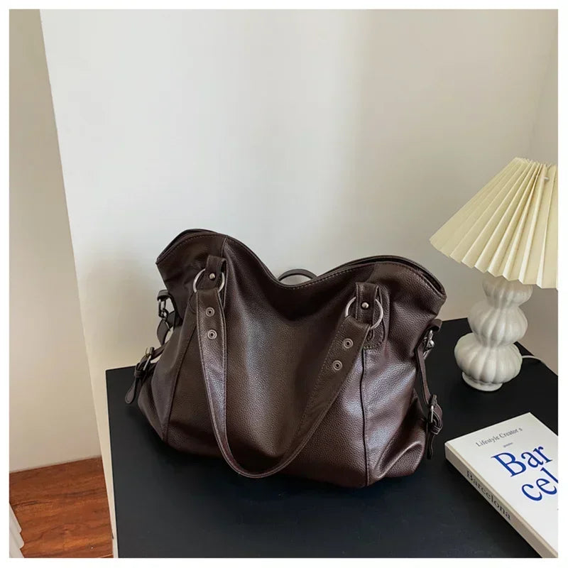 Riley Chic | Shoulder Bag