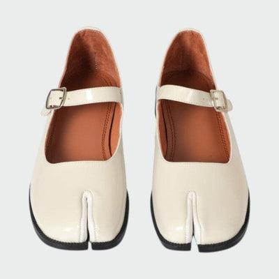 Hannah - Split-Toe Buckle Mary Jane Shoes