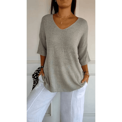 Loraine | Chic V-Neck Blouse
