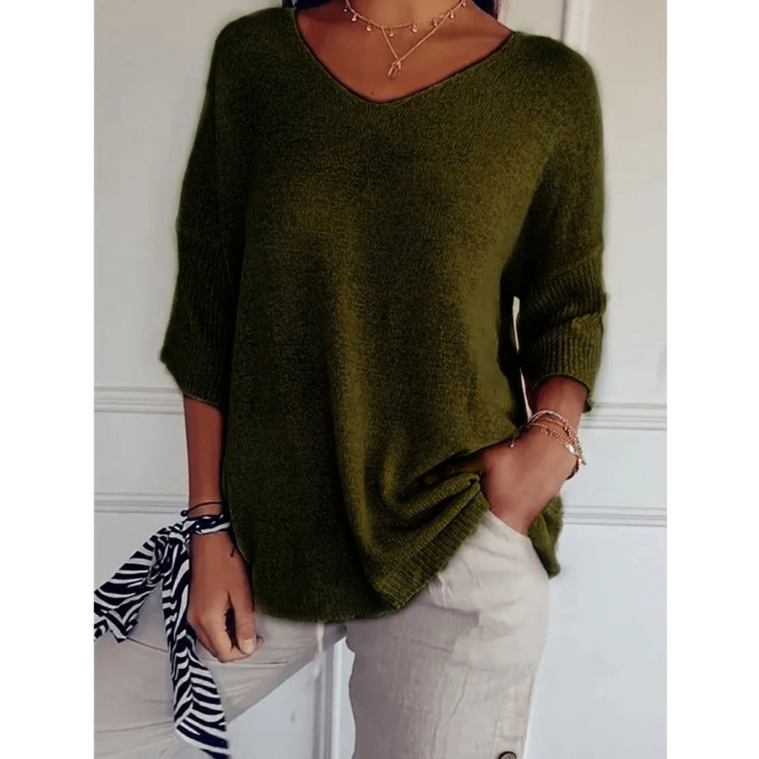 Loraine | Chic V-Neck Blouse