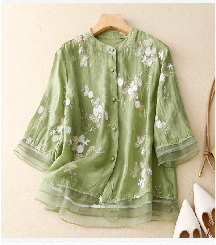 Emily | Elegant Blouse with Delicate Embroidery